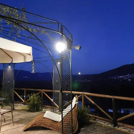 Agoriani Art - 4 Seasons' Natural Living Feriehus