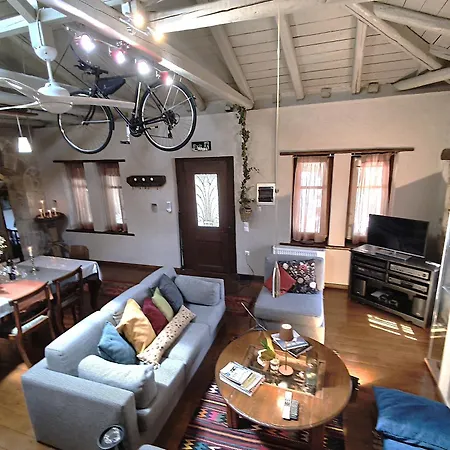 Feriehus Agoriani Art - 4 Seasons' Natural Living