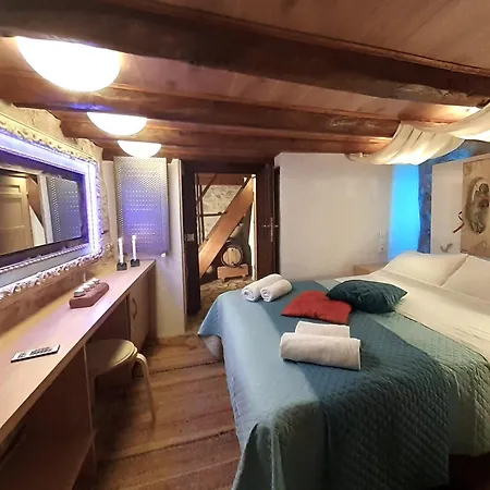 Agoriani Art - 4 Seasons' Natural Living Feriehus