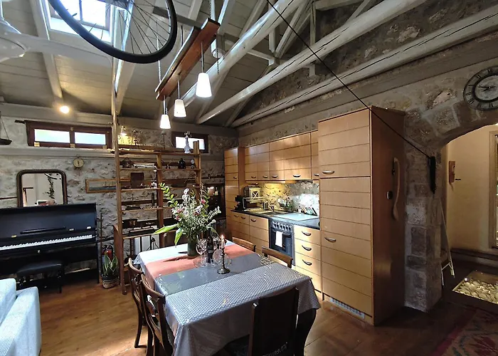 Agoriani Art - 4 Seasons' Natural Living Casa de Férias